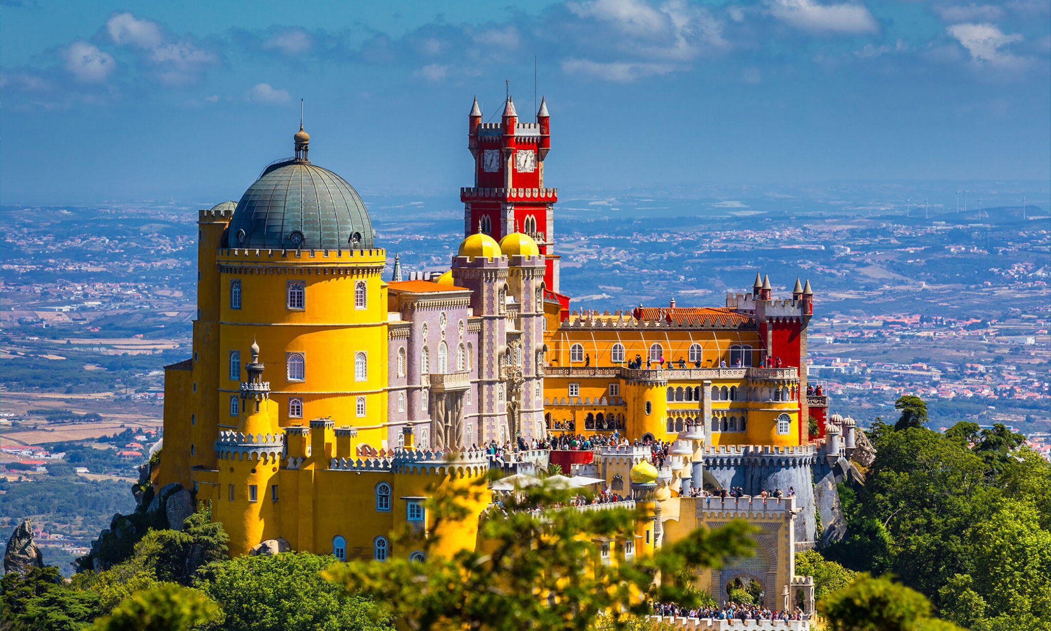 How to Meet Portugal Golden Visa Requirements in 2024